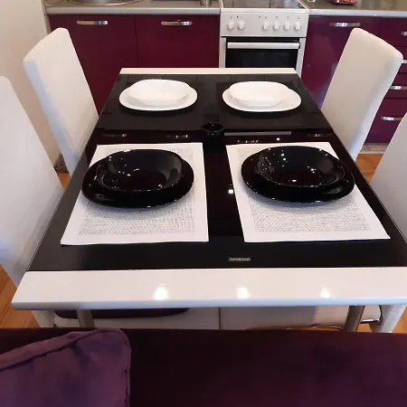 Lili Διαμέρισμα Arandjelovac