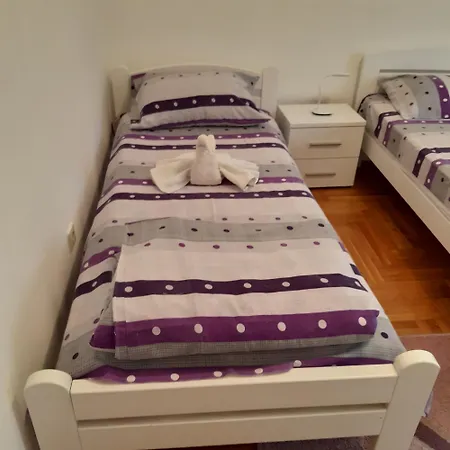 Lili Διαμέρισμα Arandjelovac