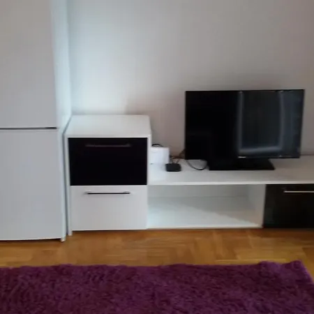 Lili Διαμέρισμα Arandjelovac